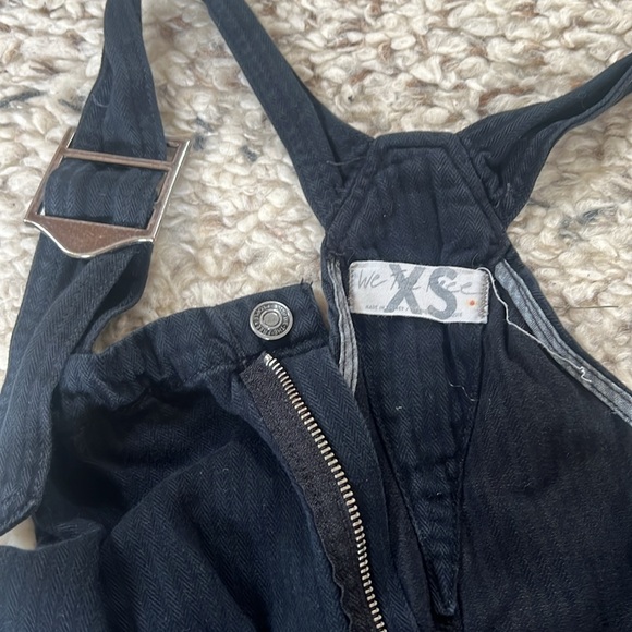 NWOT Free People Oversized Overalls - Picture 4 of 6